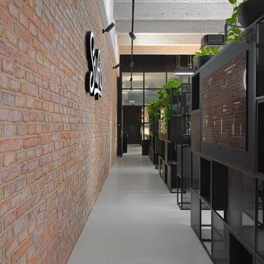 GOYART DESIGN dodanie stoličiek do Sufio - Jurkovičova Tepláreň