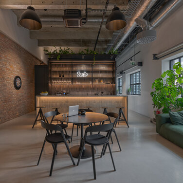 GOYART DESIGN dodanie stoličiek do Sufio - Jurkovičova Tepláreň