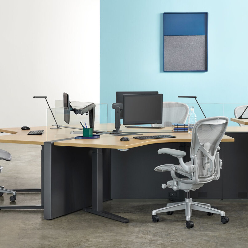 Herman Miller Aeron mineral veľkosť B