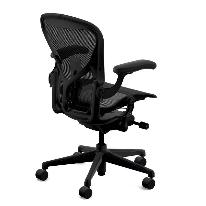Herman Miller Aeron veľkosť B black edition