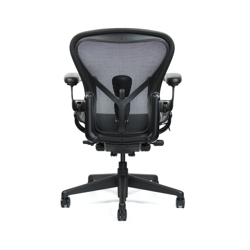 Herman Miller Aeron veľkosť B black edition