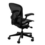 Herman Miller Aeron veľkosť B black edition