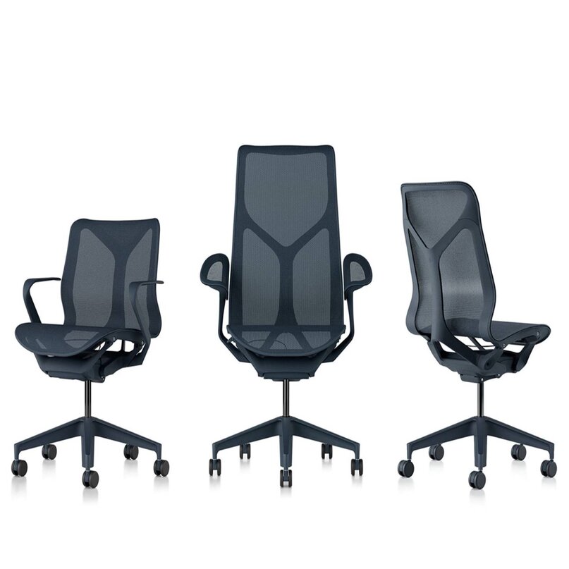 Herman Miller Cosm High Back modrá Nightfall