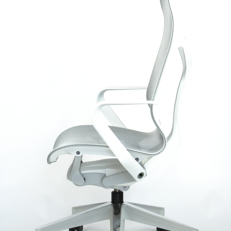 Herman Miller Cosm High Back studio white