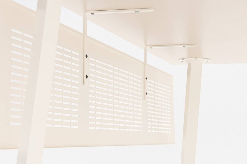 Kancelársky stôl Ogi A