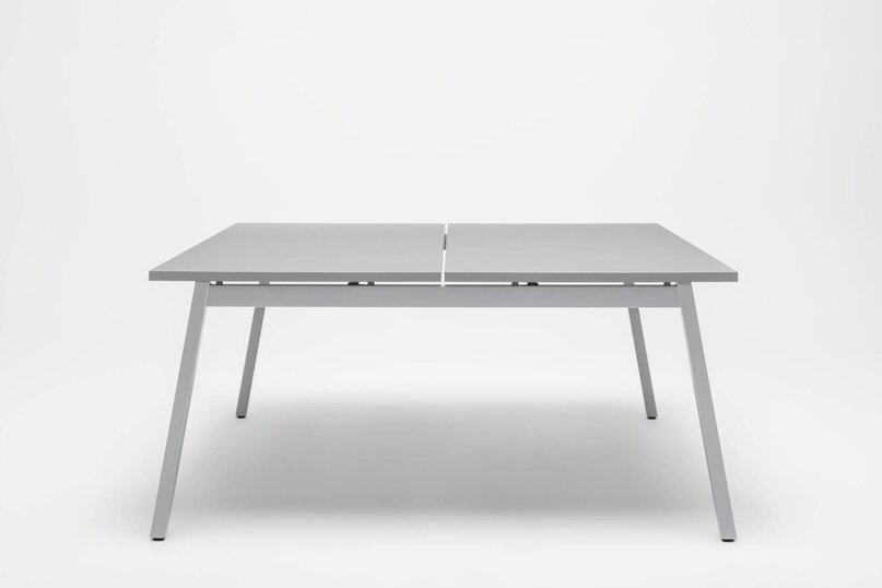 Kancelársky stôl Ogi M