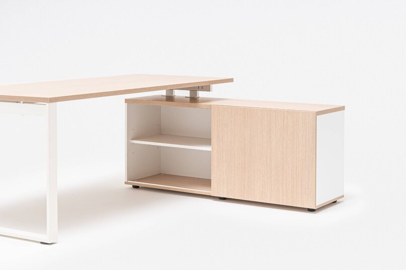 Kancelársky stôl Ogi Q