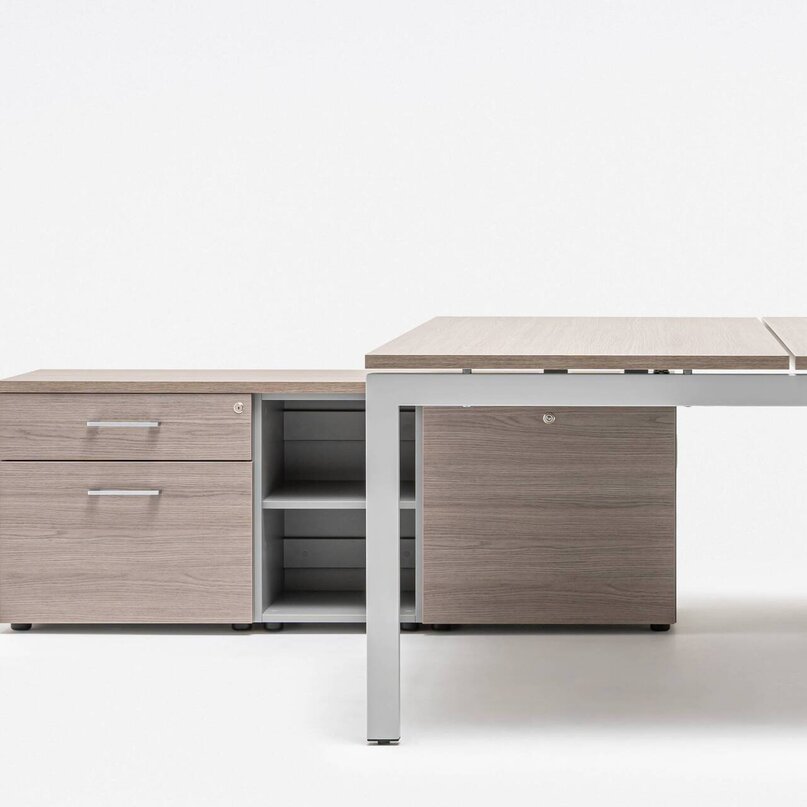 Kancelársky stôl Ogi U