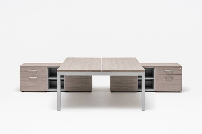 Kancelársky stôl Ogi U